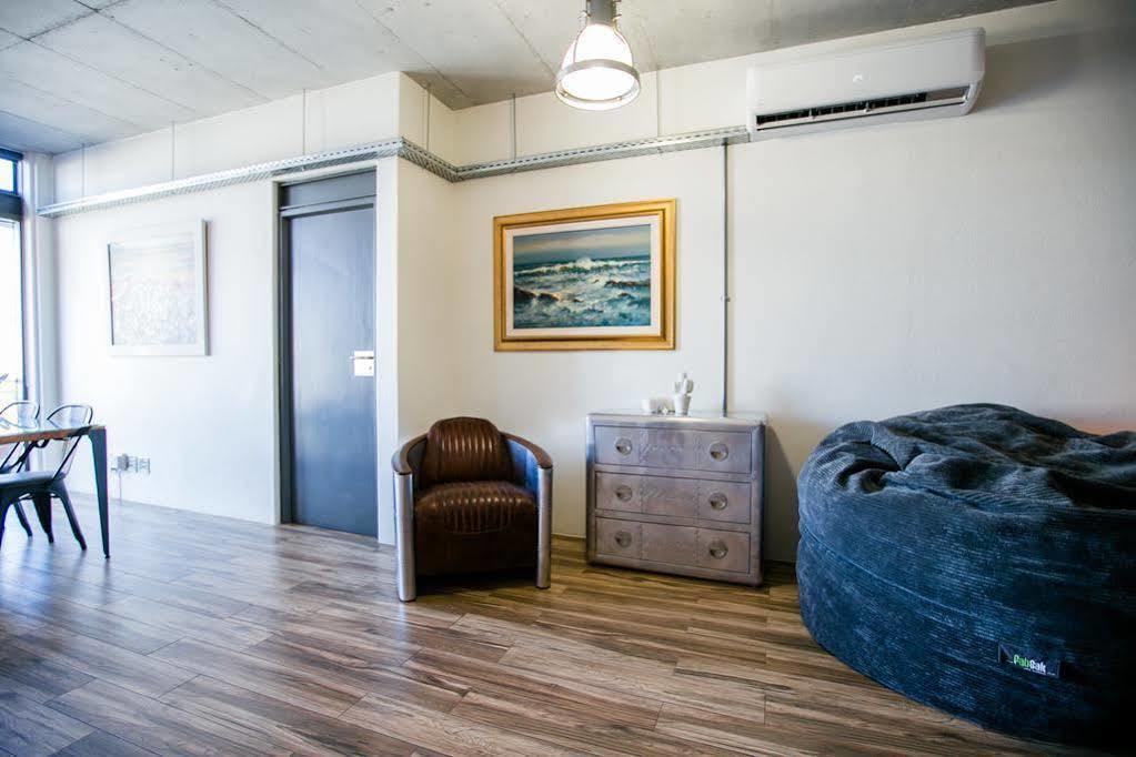 Designer Lofts On Prestwich Apartment Кейптаун Екстериор снимка