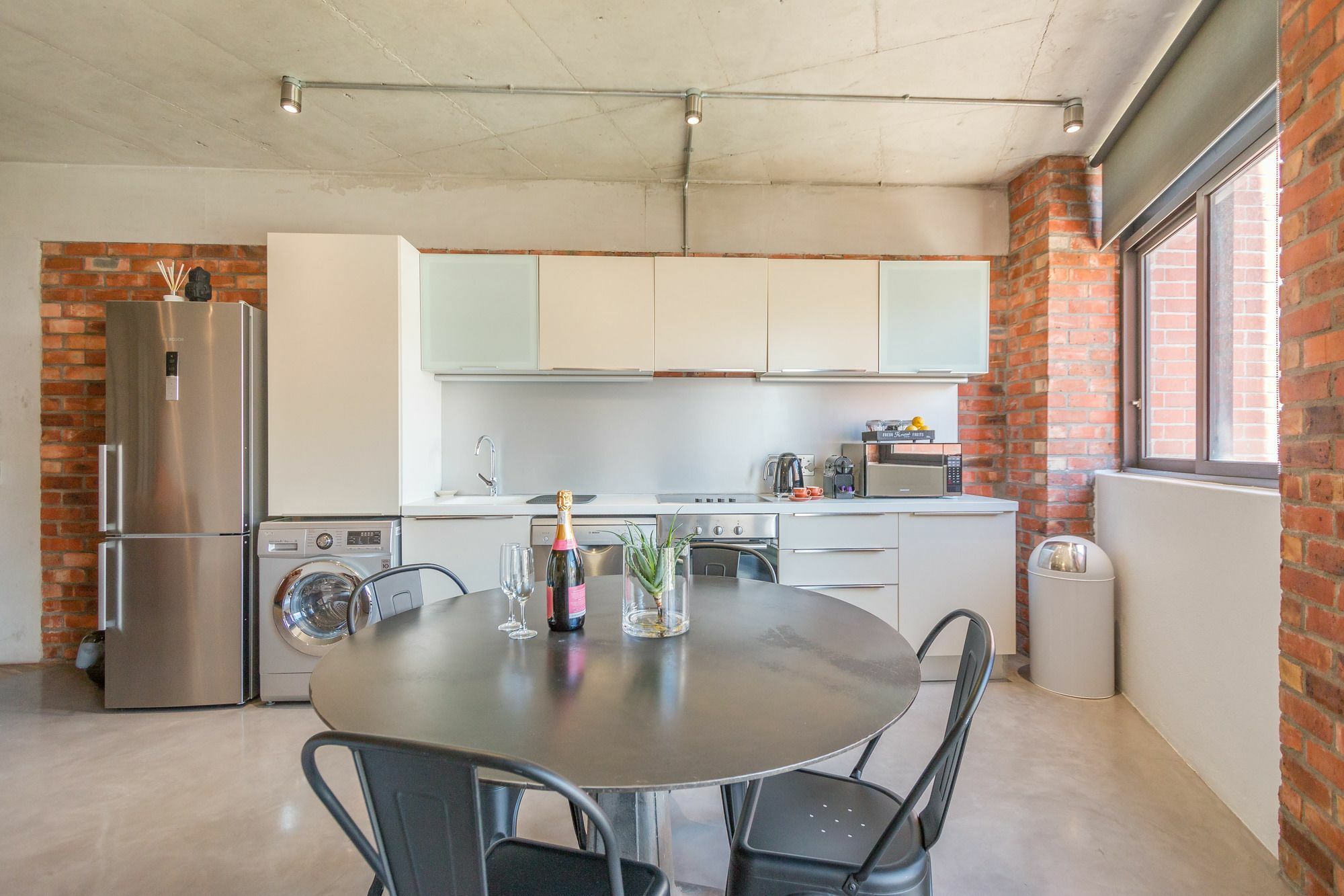Designer Lofts On Prestwich Apartment Кейптаун Екстериор снимка